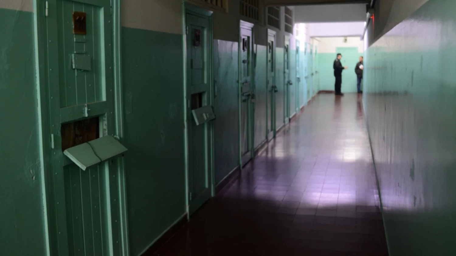 Un preso fue apuñalado y terminó con heridas graves