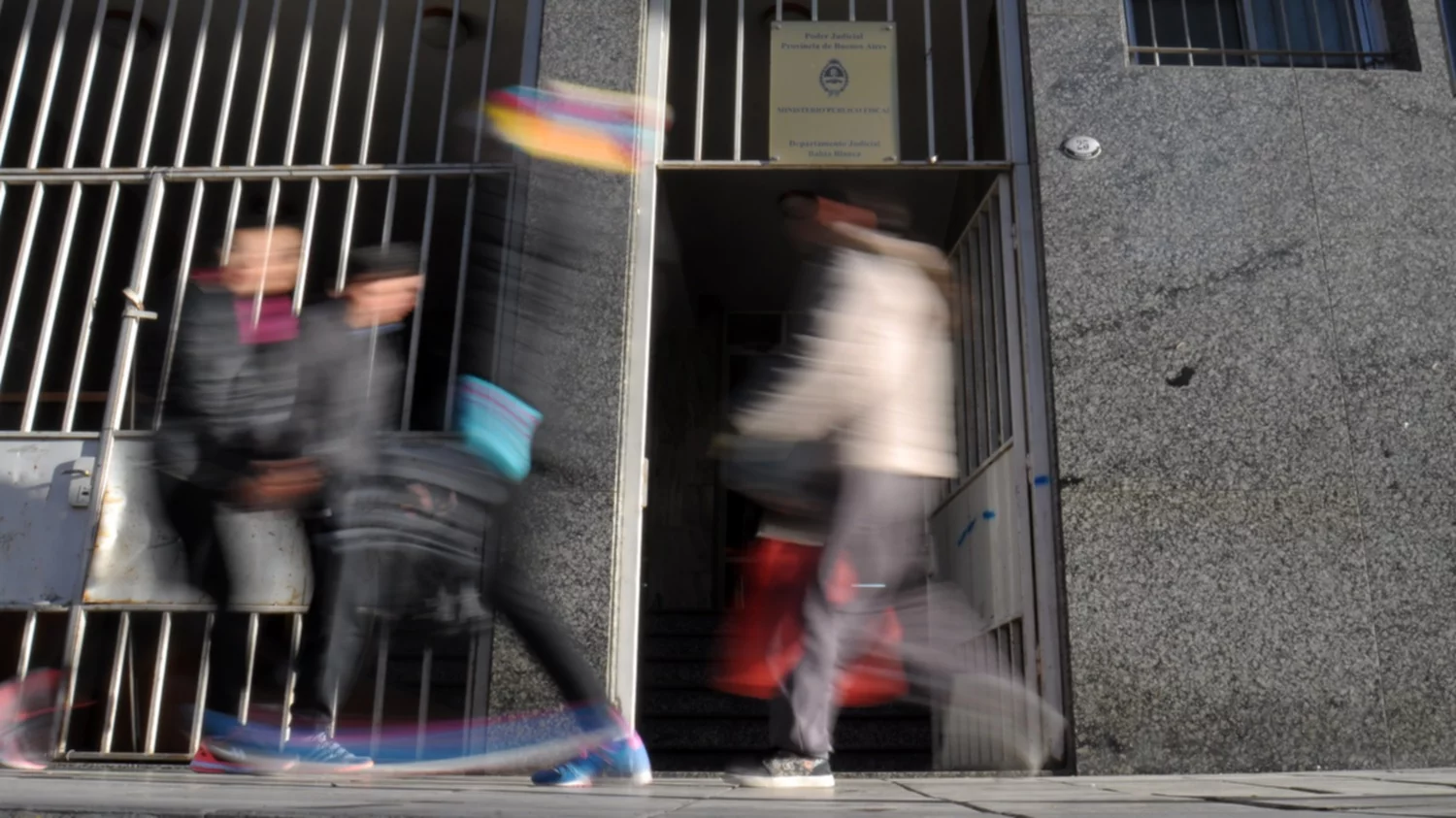 Seguirá detenido un acusado de entregar droga a cambio de sexo