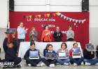 Entrega de computadoras para alumnos de la secundaria N° 2 de Santa María y de la N° 5 de Santa Trinidad 