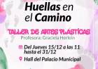 Exposición de la Muestra de Arte “Huellas en el Camino” en el hall del Palacio Municipal