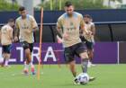 Messi entrenó y Scaloni sigue con dudas en el once de la Selección