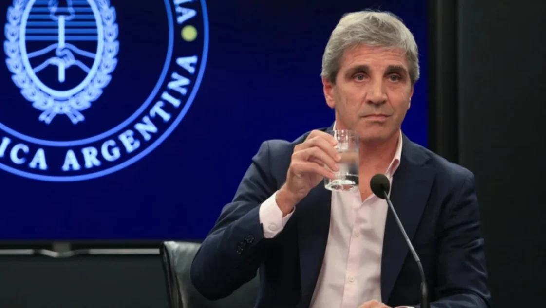 Caputo dijo que la inflación de Junio estará debajo del 5%