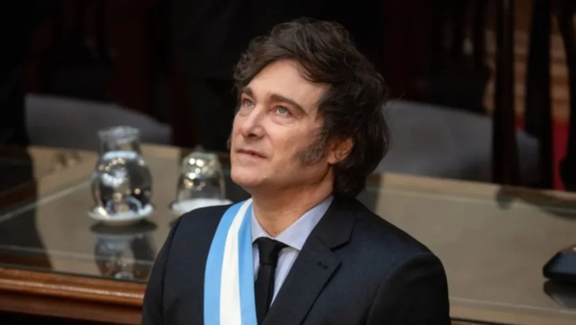 El Gobierno decretó que el 2025 sea el "Año de la Reconstrucción de la Nación Argentina"