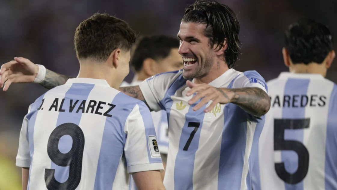 Con baile incluido, Argentina goleó 4 a 1 a Brasil