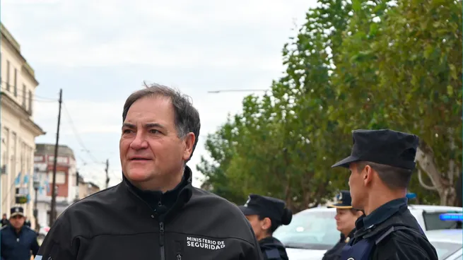 El Gobierno bonaerense ofrece hasta $3 millones de recompensa para dar con dos condenados por abuso sexual prófugos en Bahía Blanca