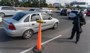 El gobierno bonaerense confirmó que el domingo se terminará el confinamiento estricto