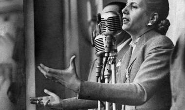 Eva Perón, un mundo hecho de palabras en carne viva