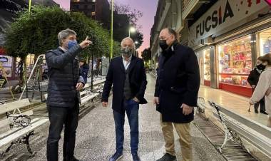 Se incorporó iluminación con tecnología Led en la Peatonal Drago