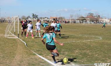 Las Tatanas golearan 6 a 0 a Blanco y Negro