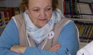 Esta mañana estuvo con nosotros Gladys Meyer, titular de la biblioteca infantil que destacó las actividades de la institución