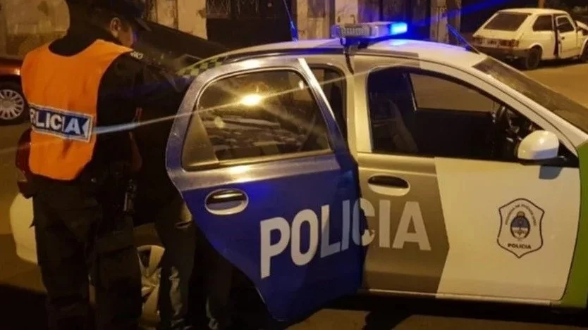 Algarrobo: un hombre recibió tres disparos del exmarido de su pareja
