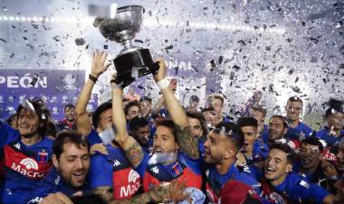 Tigre venció 1-0 a Barracas Central y ascendió a la Primera División