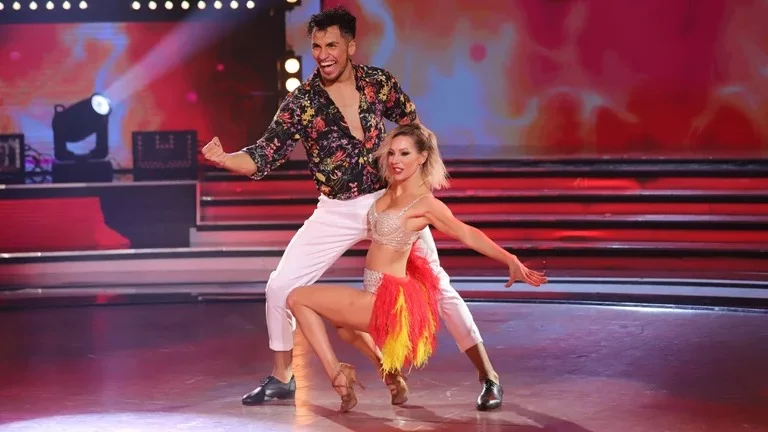 Showmatch cerró su peor año en mediciones de rating con un triunfo en la final de "La Academia"