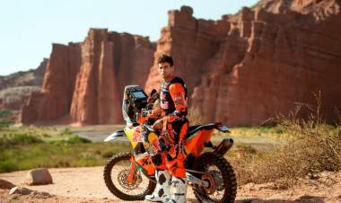 Kevin Benavides: "Quiero ganar el Dakar con dos marcas diferentes"