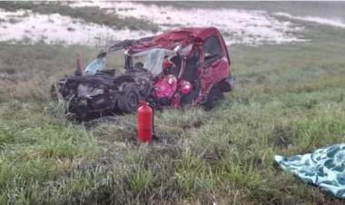 Una pareja y una menor que estarían radicados en Bolívar, perdieron la vida tras un grave accidente