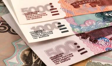 El rublo se devaluó casi 11% y acumula más de 40?sde inicio de la guerra