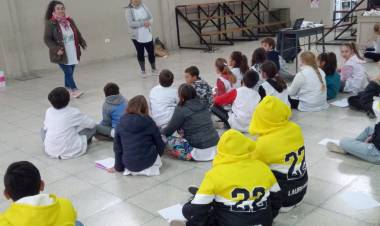 Continúan las charlas sobre Ambiente en las escuelas