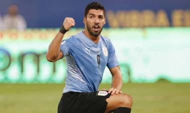 Luis Suárez confirmó que jugará en Nacional de Uruguay