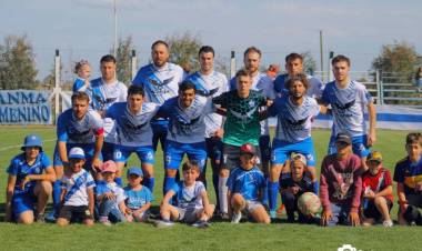 Final del torneo Clausura Racing y A Huanguelen punteros en su zona, Tiro Federal CS e Independiente SJ eliminados.