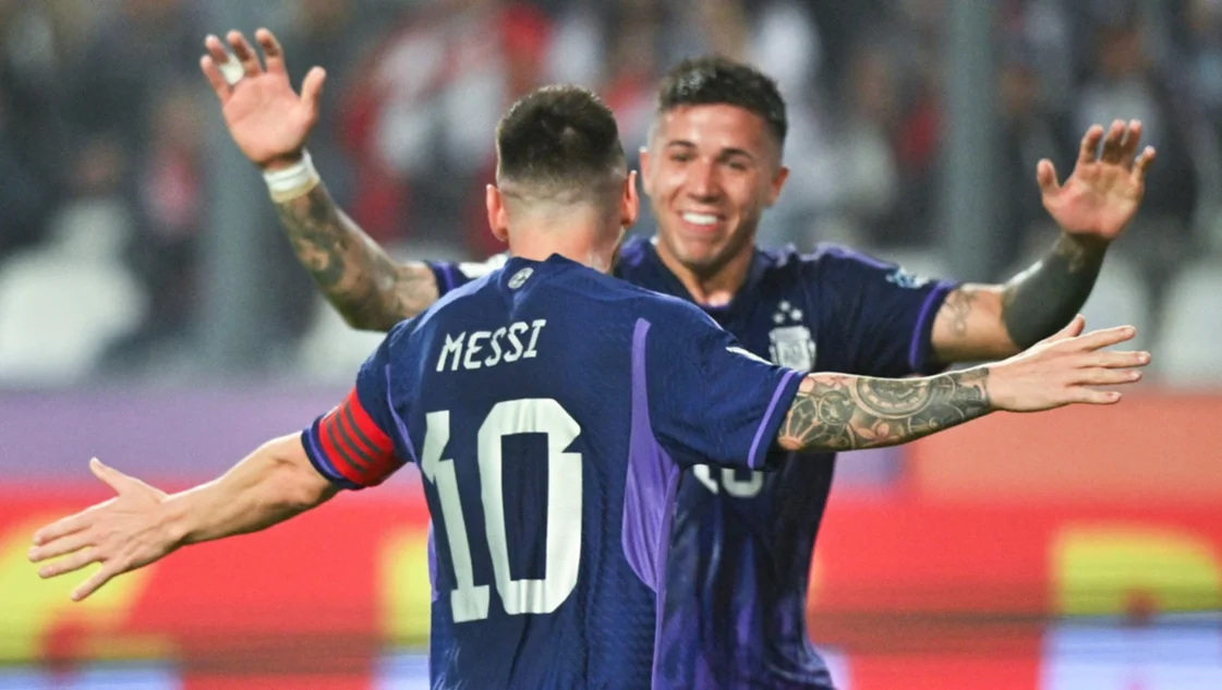 Se definió en qué estadio Argentina recibirá al Uruguay de Bielsa