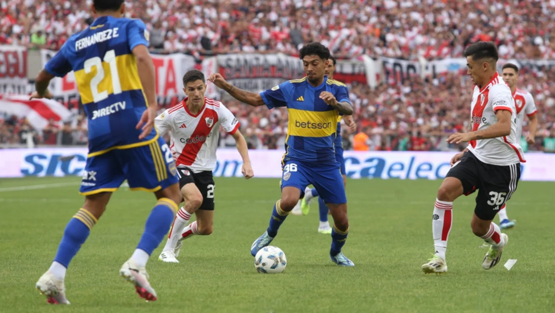 River y Boca empataron 1 a 1, en un entretenido Superclásico