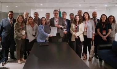 El Rector y la Vice de la UNS fueron invitados al mayor encuentro de educación superior del continente