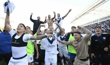 Vélez eliminó a Argentinos por penales y jugará la final de la Copa de la Liga