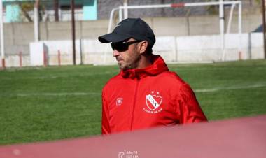 El Profe Marcos Sosa se suma al equipo de Primera División Femenino de Independiente