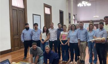 Trabajadores Municipales realizaron el curso de RCP