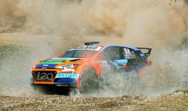 LOS HEILAND IMBATIBLES: LOS SUARENSES DOMINARON EL RALLY DE ARRECIFES