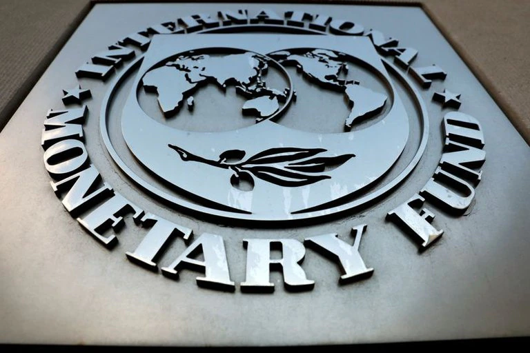 Hasta cuándo pueden durar los USD 4.300 millones que el FMI le cedió a la Argentina