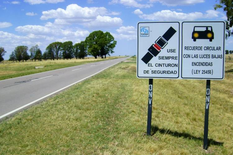 A LA RUTA EN VACACIONES: manejo defensivo para disfrutar del viaje