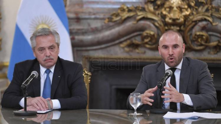 Otorgarán $18.000 a monotributistas y trabajadores informales y $12.000 a jubilados