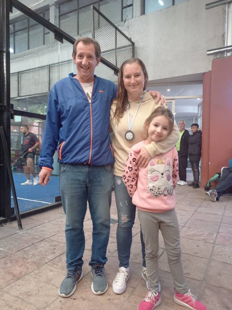 Cecilia Orbiscay y Joha Di Nezio Dabadie- Campeonas en Padel