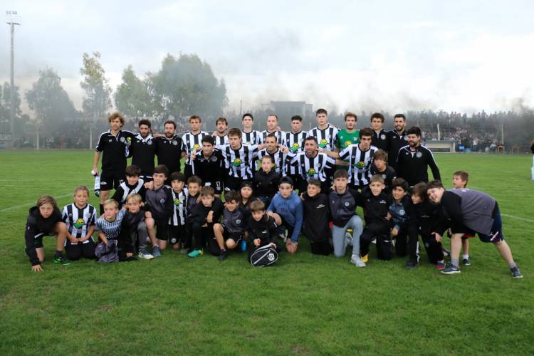 Racing con la Ley Penal es el Campeón 2022 de la Liga Regional de Futbol.