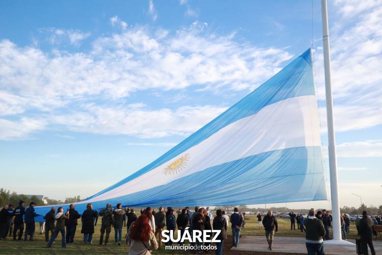 El pueblo Malvinero de Coronel Suárez se sumó al reconocimiento de los héroes de la Gesta del Atlántico Sur