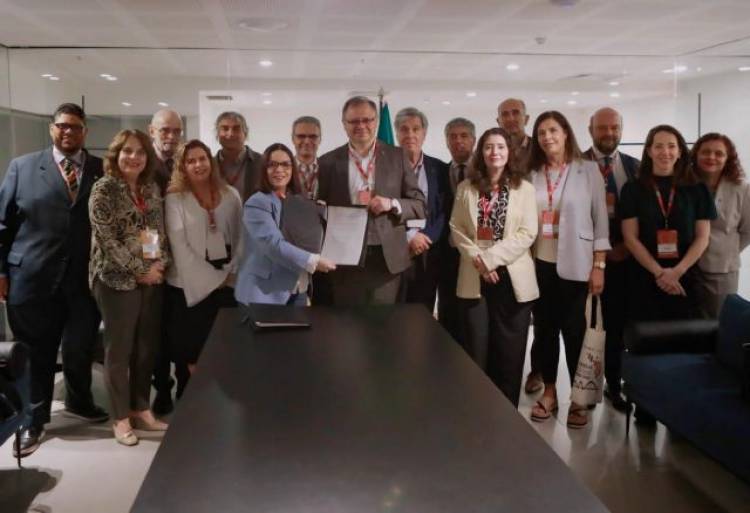 El Rector y la Vice de la UNS fueron invitados al mayor encuentro de educación superior del continente