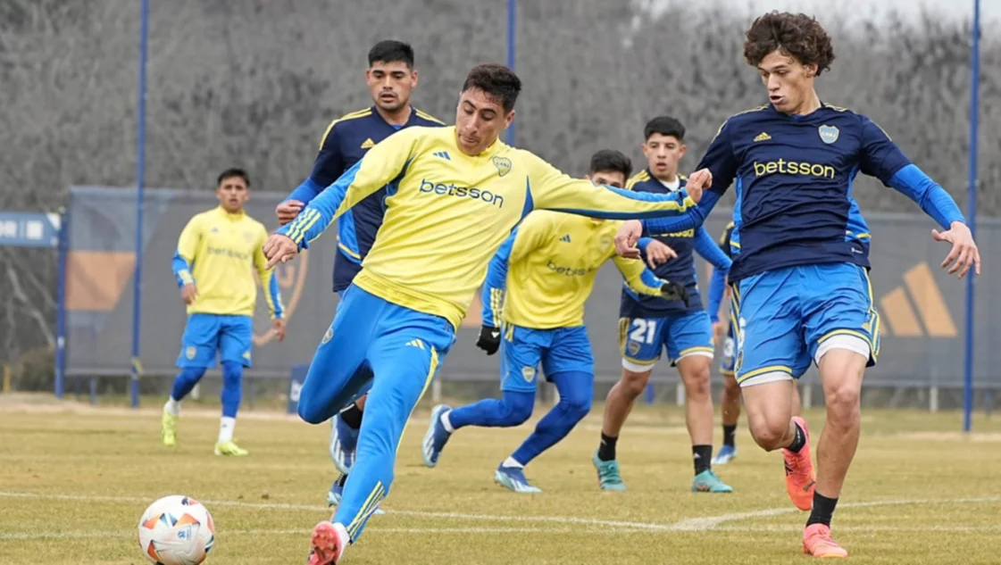 Sin Cavani ni los refuerzos, Boca se presenta en la altura de Ecuador