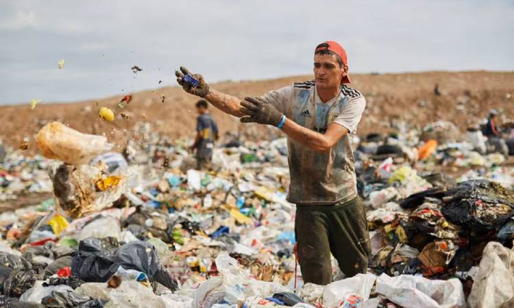 Pobreza e indigencia: cómo entender los números que más duelen