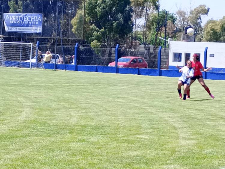 Femenino, Independiente SJ venció al Progreso y es único puntero en su zona