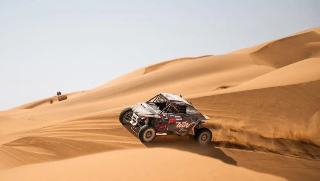 Dupla argentina encabeza la general en una categoría del Rally Dakar