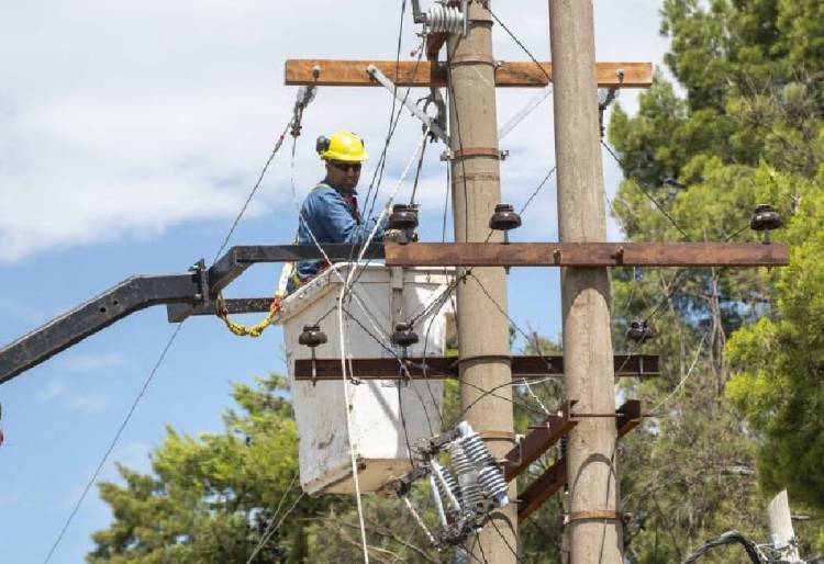 Edes informa que ya se normalizó el 80porciento del servicio afectado por el temporal