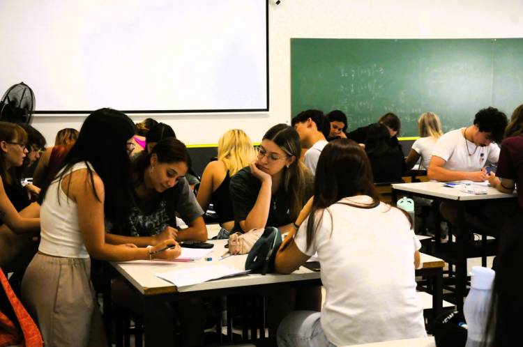 Inscripciones para ingresar a la UNS en Agosto