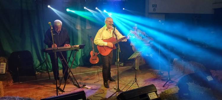 El festival de folclore a beneficio del Centro de Dia y Nancy Donoso fue un éxito