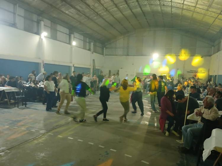 El festival de folclore a beneficio del Centro de Dia y Nancy Donoso fue un éxito