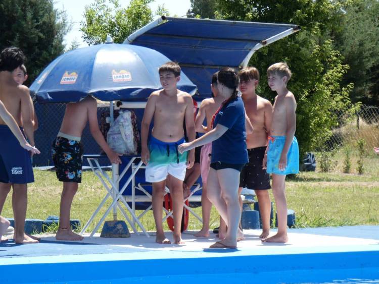 El Club El Progreso de pueblo Santa Maria inauguro la temporada de pileta 25/26