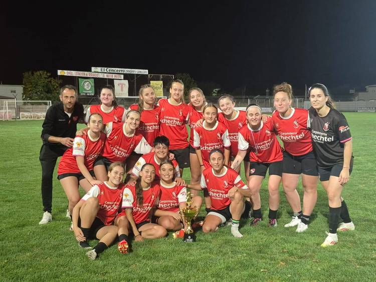 Copa de Verano de Fútbol Femenino "Santiago Mendoza "