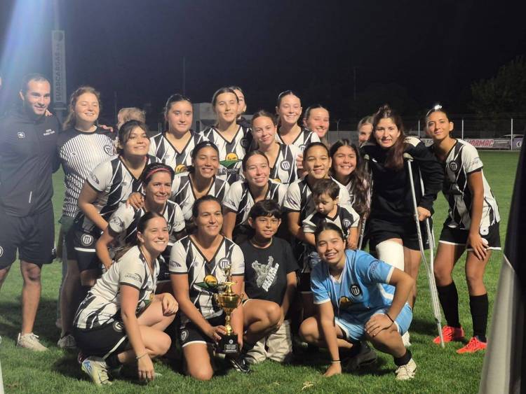 Copa de Verano de Fútbol Femenino "Santiago Mendoza "