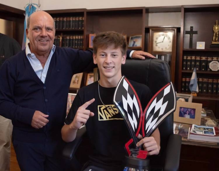 Orgullo suarense: Francisco Rohwein en lo más alto del automovilismo 