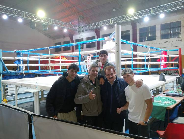 Festival de Boxeo en 9 de Julio y "Suarez Box" dijo presente 